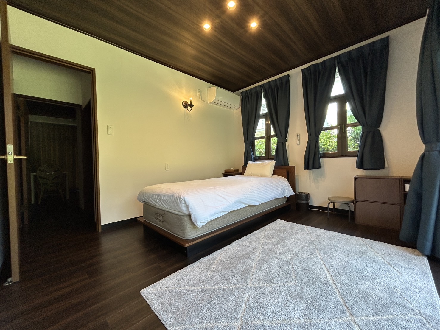 ファミーユ 一碧湖