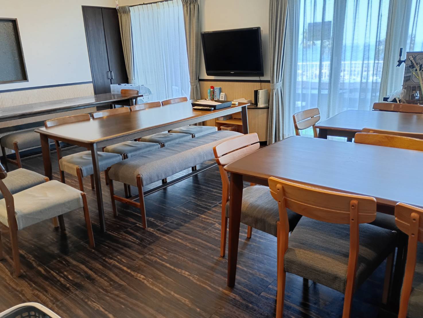 ファミーユ 湯川