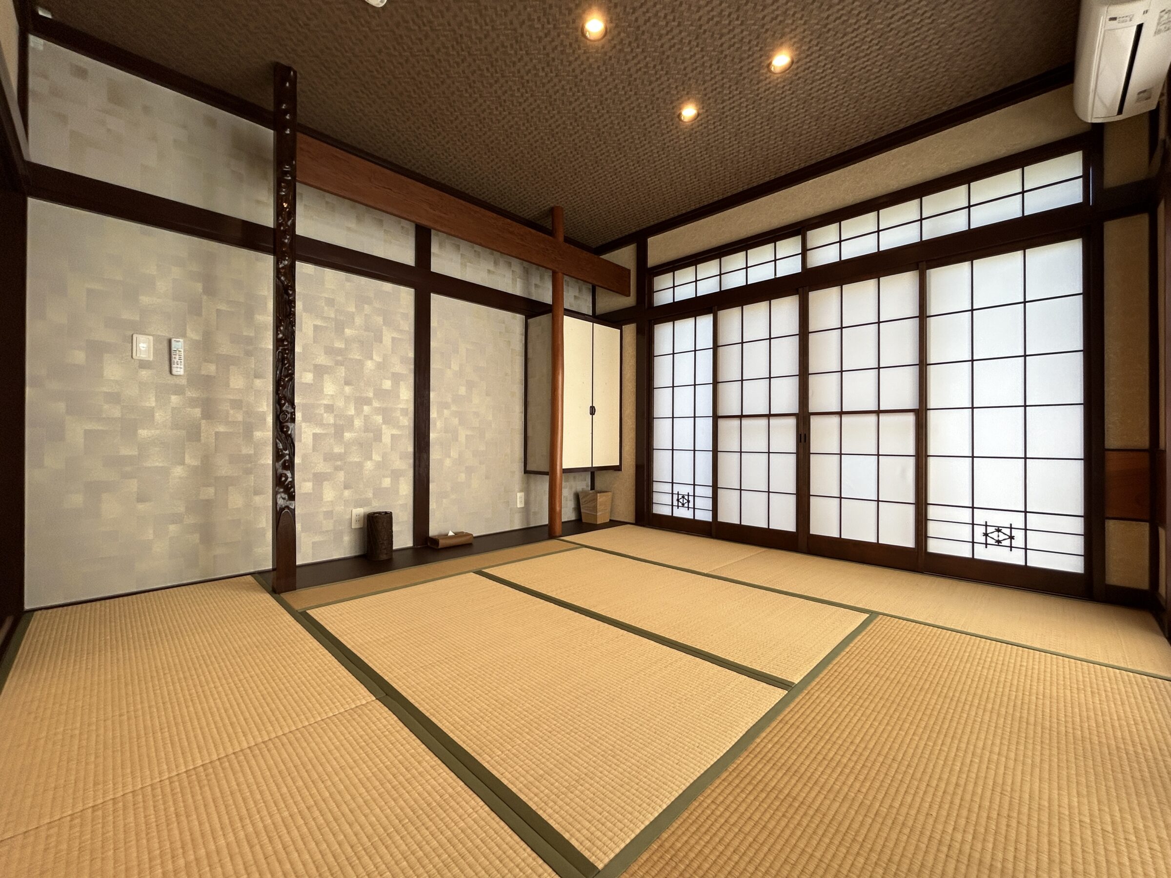 ファミーユ 一碧湖