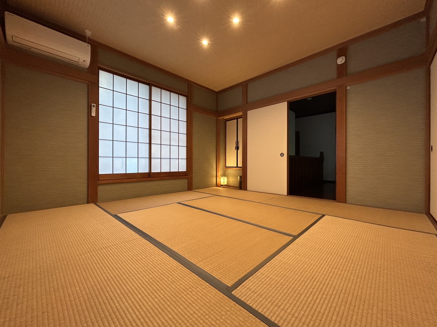 ファミーユ 伊豆の瞳