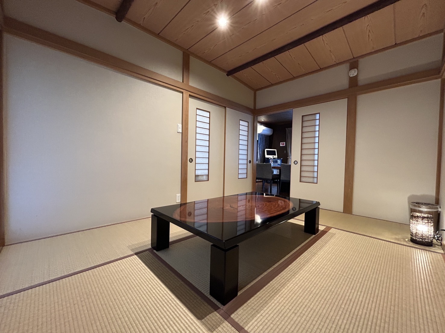 ファミーユ 伊豆の瞳