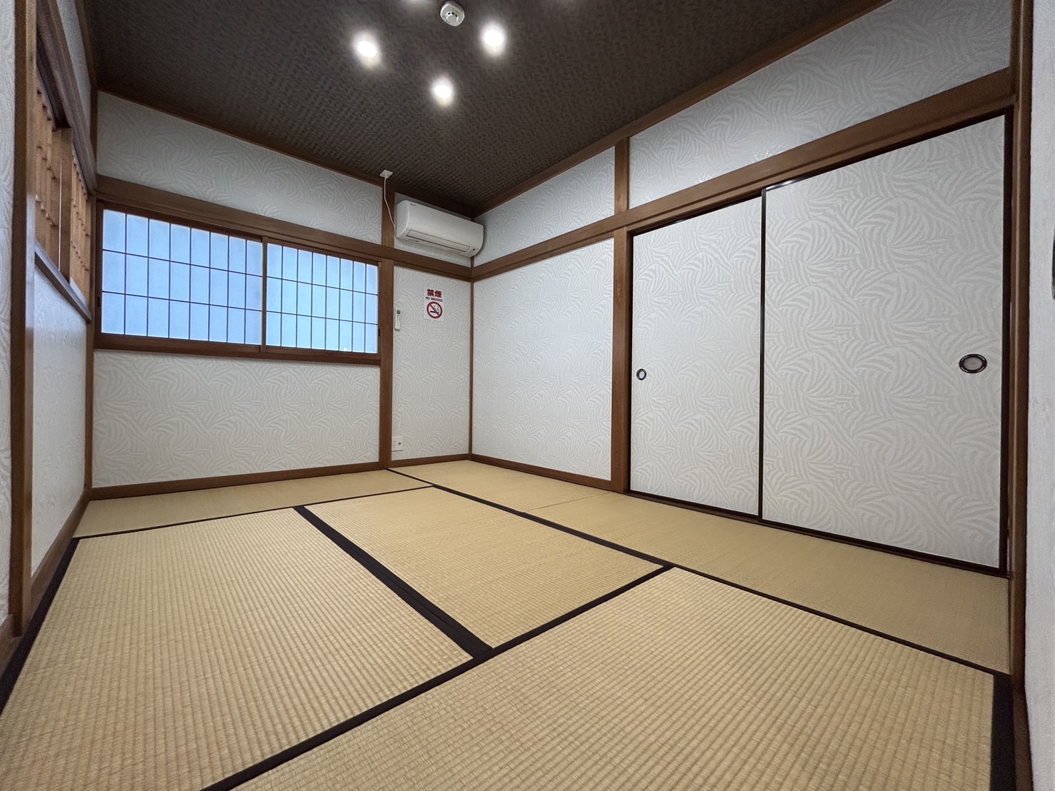 ファミーユ 大室