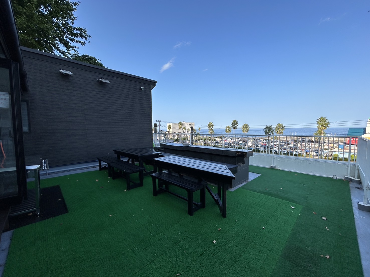 ファミーユ 湯川