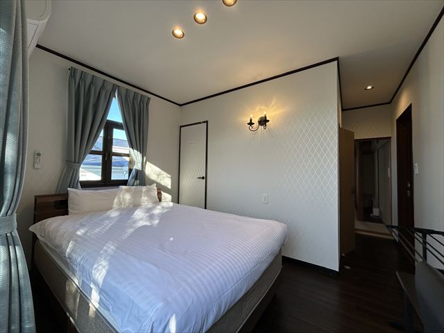 ファミーユ 一碧湖