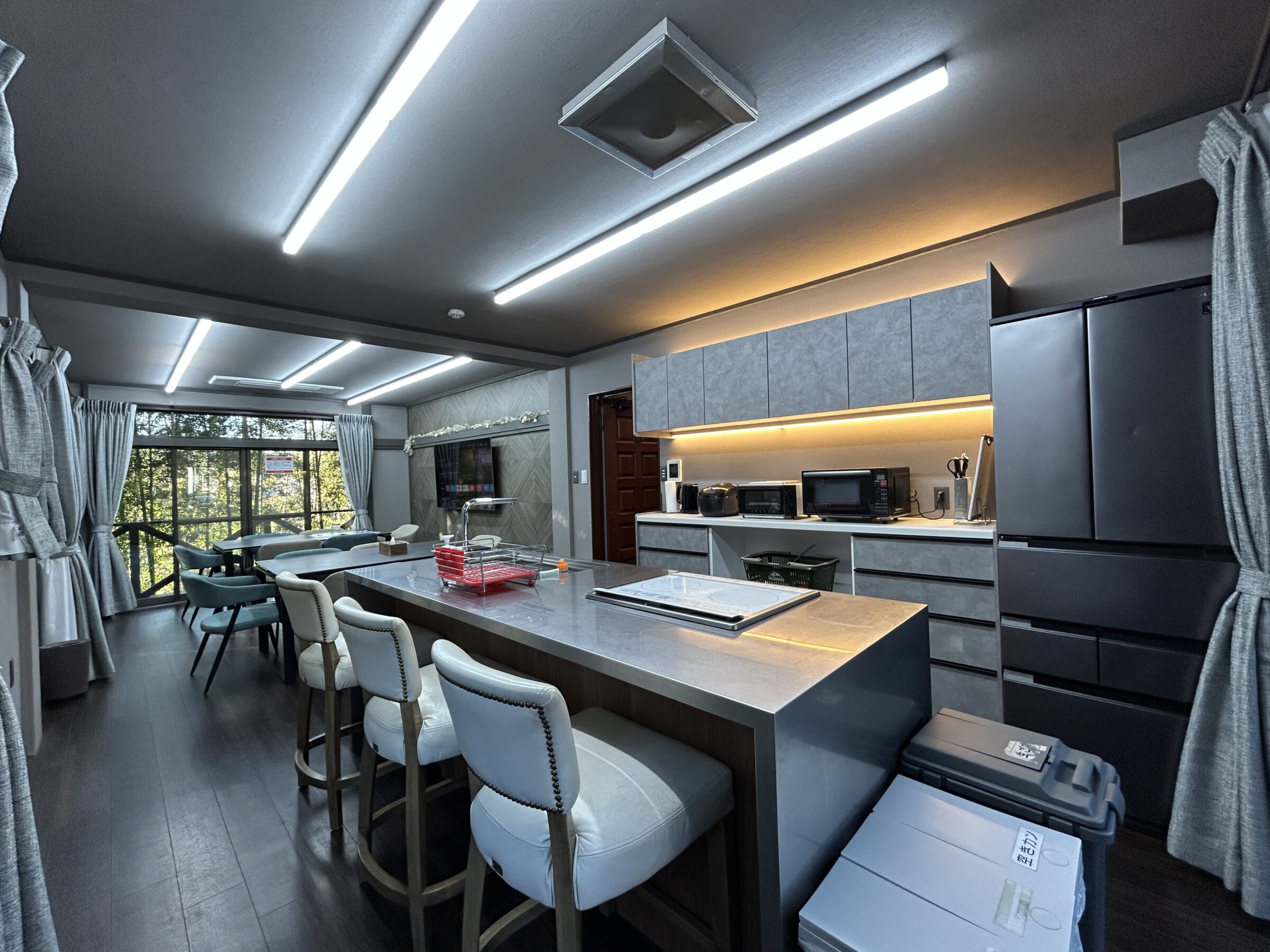 ファミーユ 一碧湖