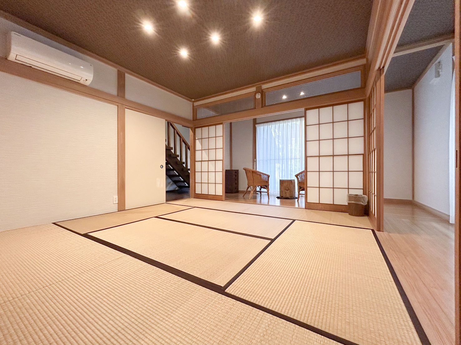 ファミーユ 伊豆の瞳