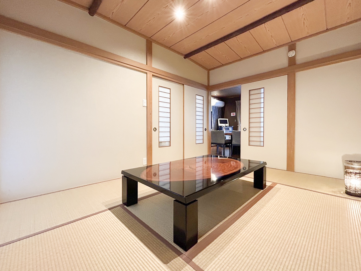 ファミーユ 伊豆の瞳