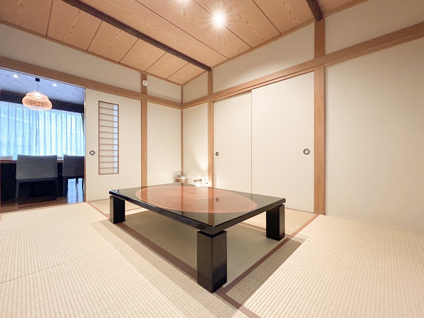 ファミーユ 伊豆の瞳