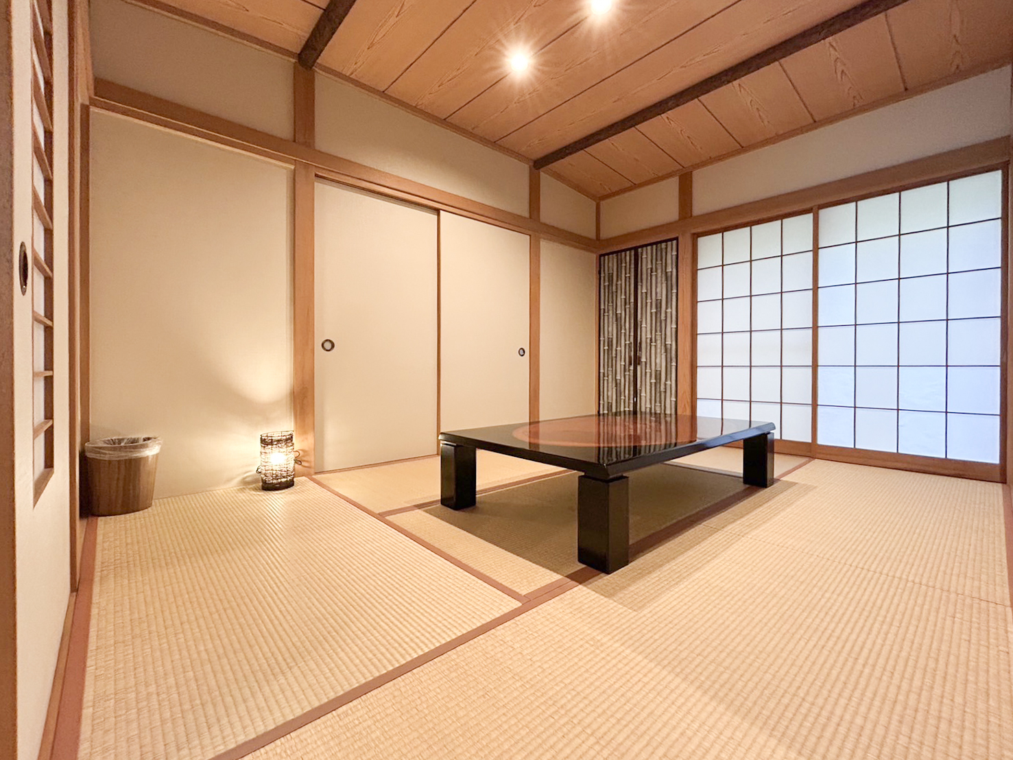 ファミーユ 伊豆の瞳