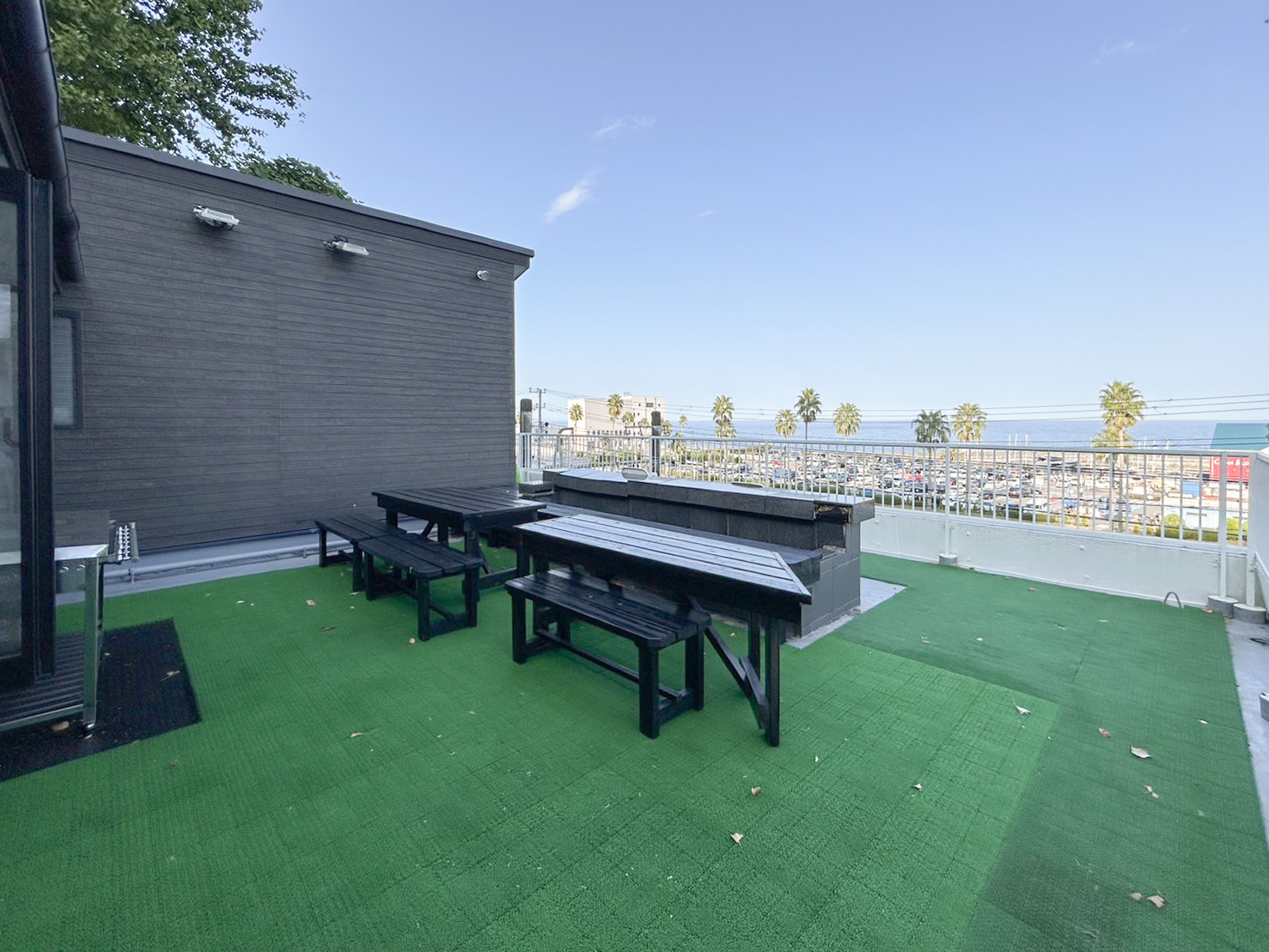 ファミーユ 湯川