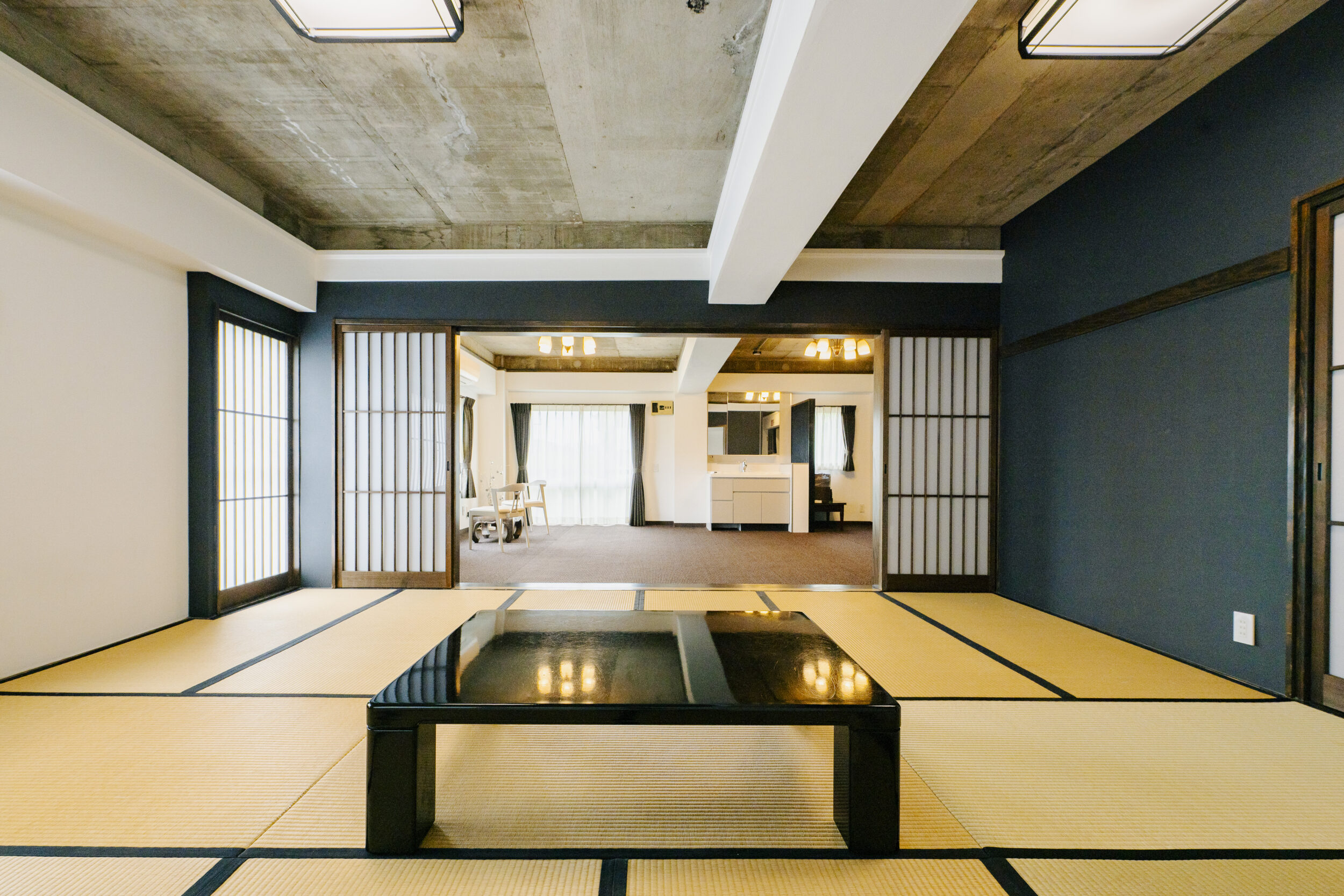 ファミーユ 湯川